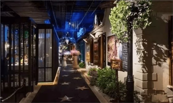 特色餐廳