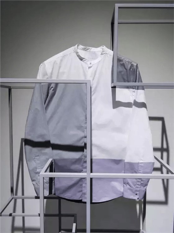 H&M旗下高街品牌COS設(shè)計(jì)細(xì)節(jié)