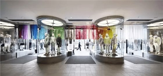 Uniqlo日本銀座旗艦店設(shè)計(jì)細(xì)節(jié)