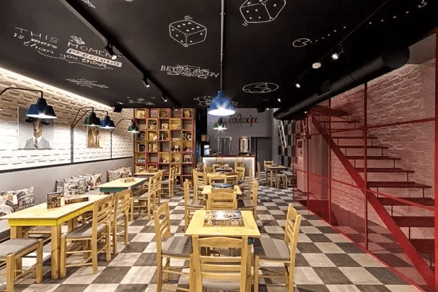 希臘雅典棋盤游戲咖啡館