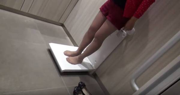 女性衛(wèi)生間
