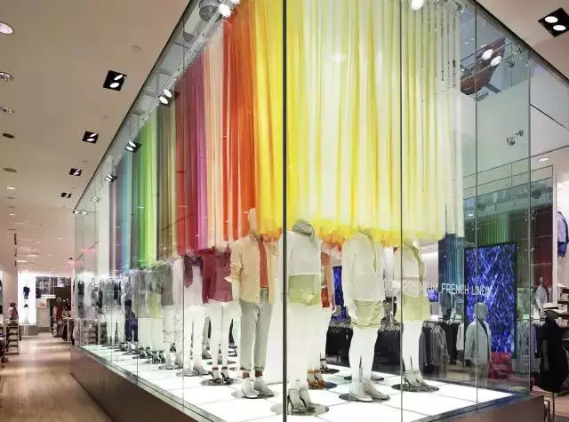Uniqlo日本銀座旗艦店設計細節(jié)