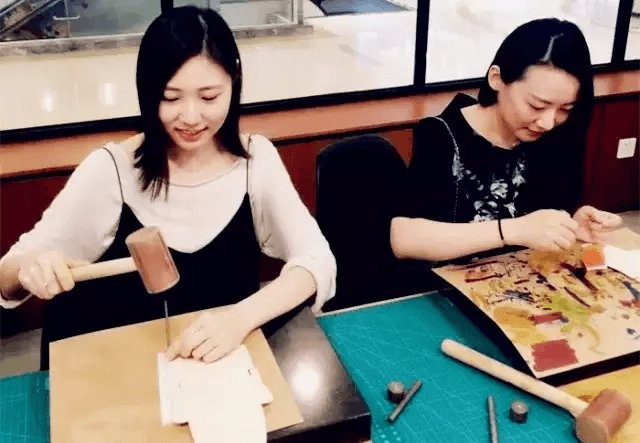 拾藝學(xué)堂
