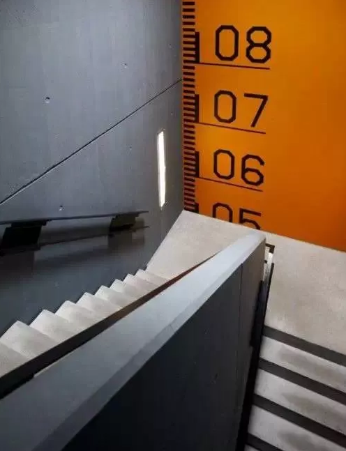 53
